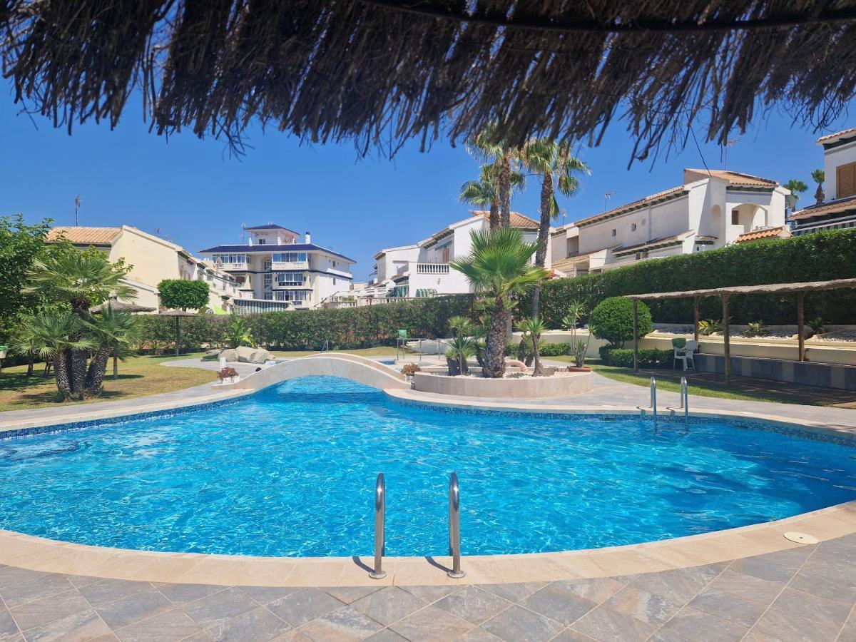 Lovely Apartment Near The Beach In Sunny La Mata Torrevieja Zewnętrze zdjęcie