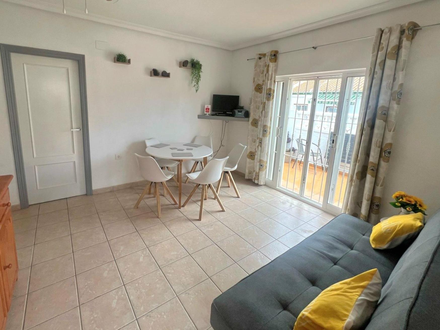 Lovely Apartment Near The Beach In Sunny La Mata Torrevieja Zewnętrze zdjęcie